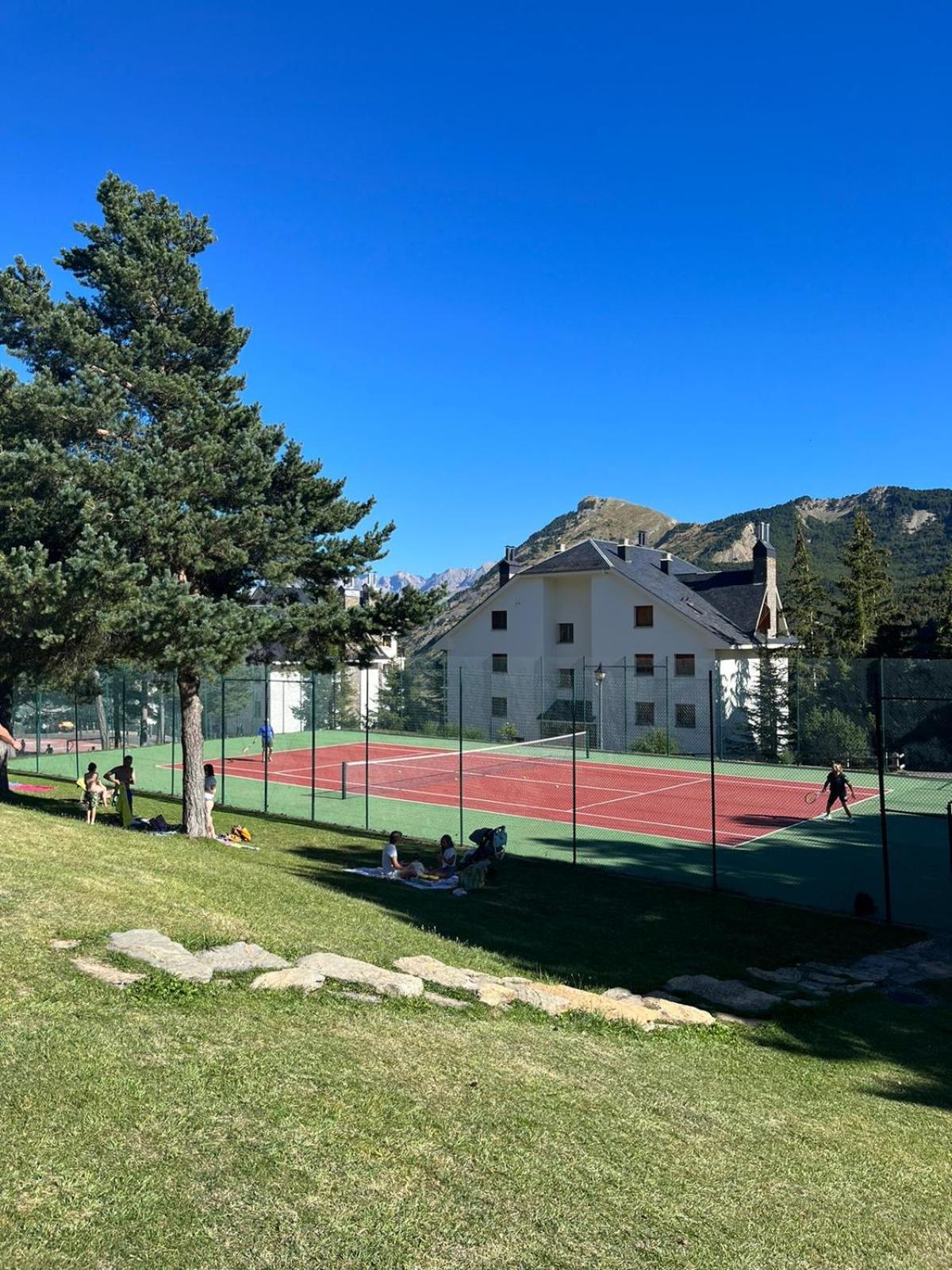 Alojamiento FRESNO Al lado del reloj Ski amplio familiar Formigal Exterior foto